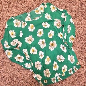 Beautiful Old Navy Floral Blouse